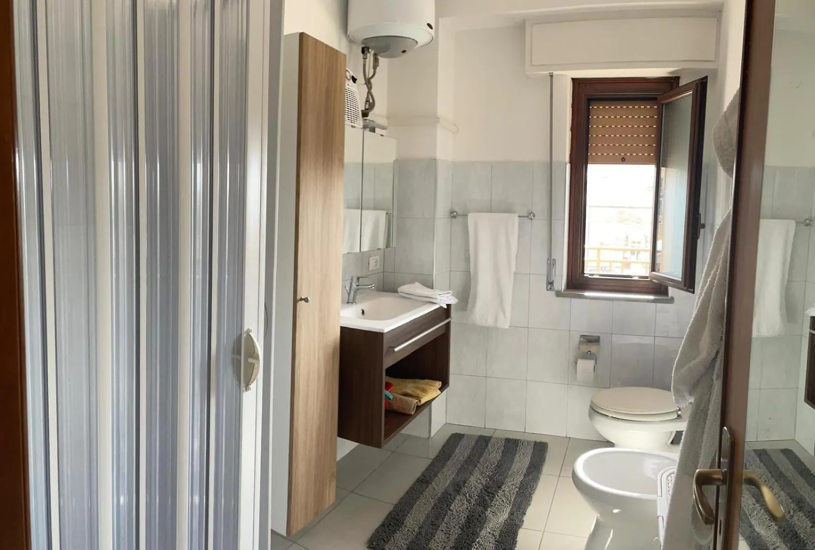 Molo Sbriju - Palermo Centro Bed & Breakfast